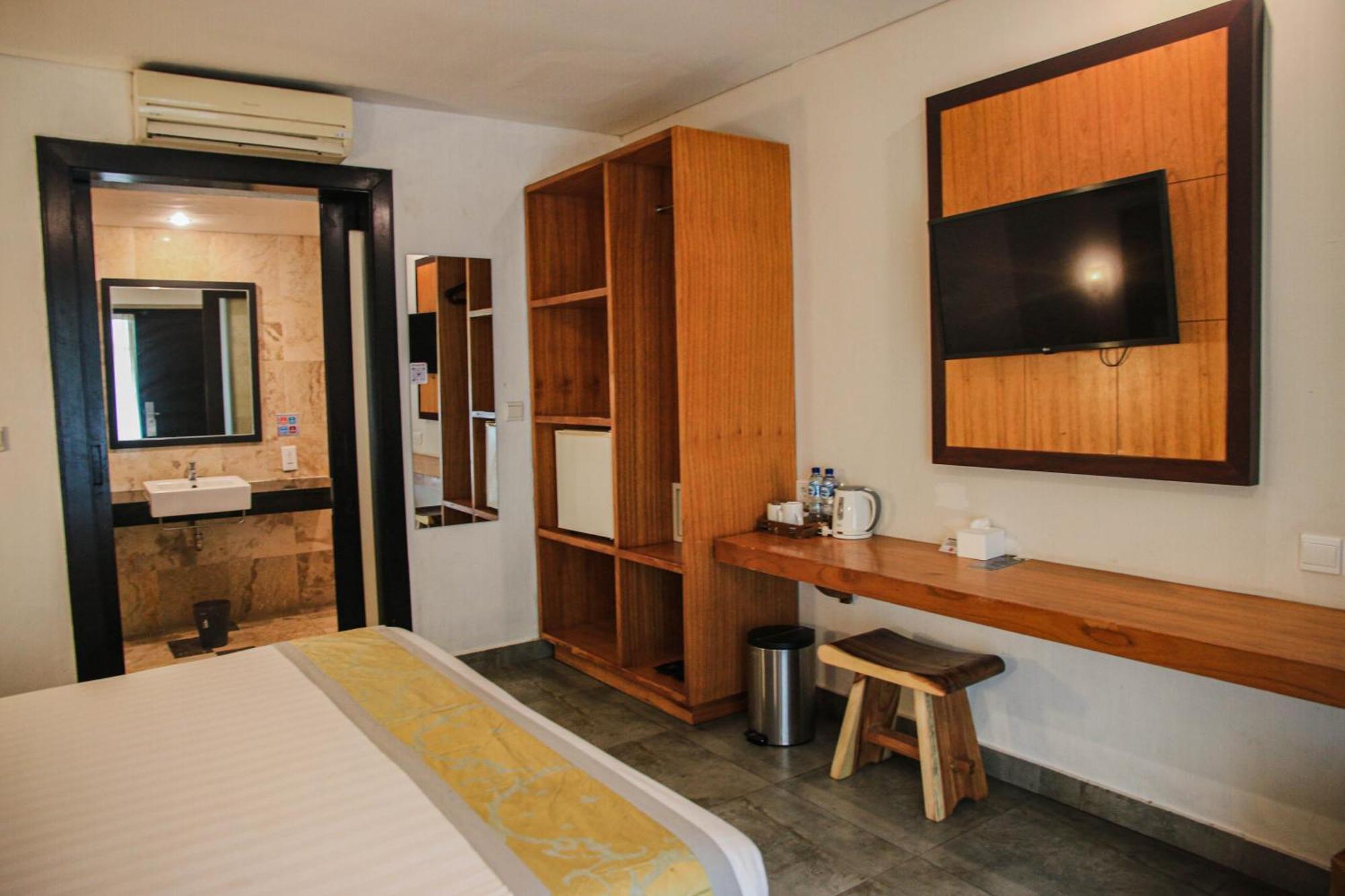 Dekuta Hotel Kuta  Exterior photo